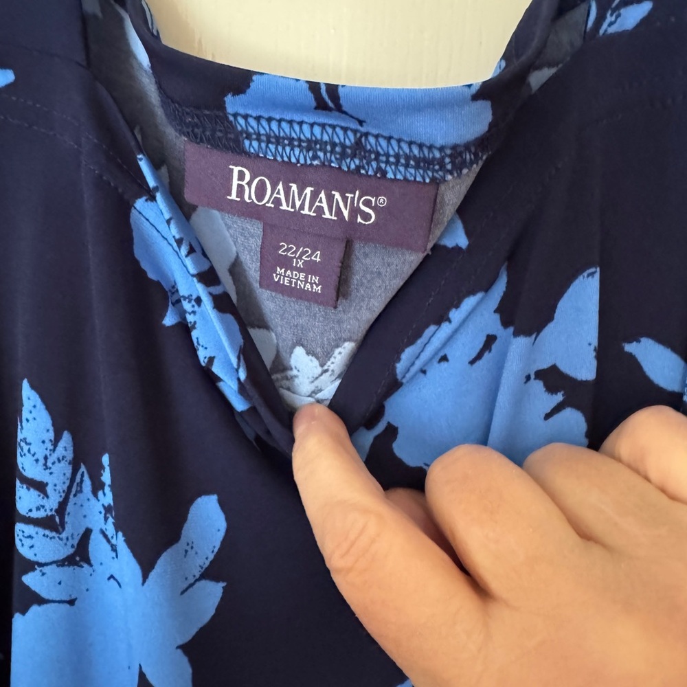 Roaman's Navy and Light Blue Floral Maxi Dress! Great for resort night out! - Picture 5 of 12